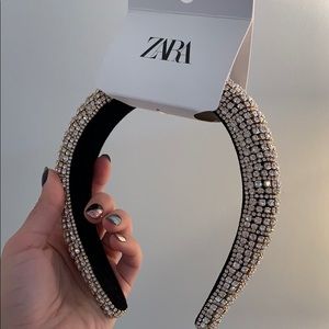 NWT ZARA PADDED RHINESTONE HEADBAND